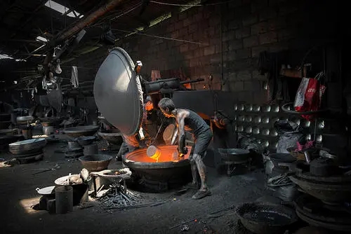 六盘水铸铁厂常用元素在铸铁中的具体作用?